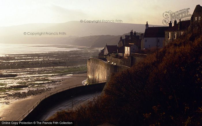Photo of Robin Hood's Bay, The Village c.1990