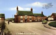The Queens Arms c.1965, Rocester