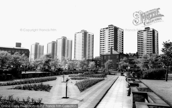 Photo of Rochdale, Memorial Gardens c.1965