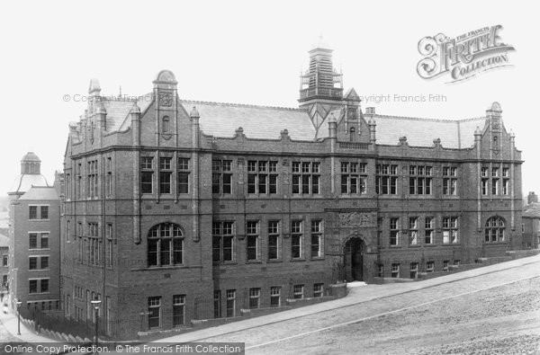 Photo of Rochdale, Technical School 1895
