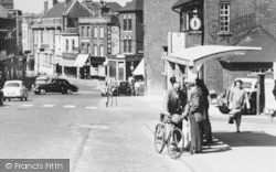 Bus Stop, Star Hill c.1960, Rochester