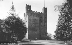 Castle c.1955, Rochester