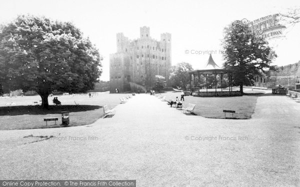 Photo of Rochester, Castle, The Grounds c.1960