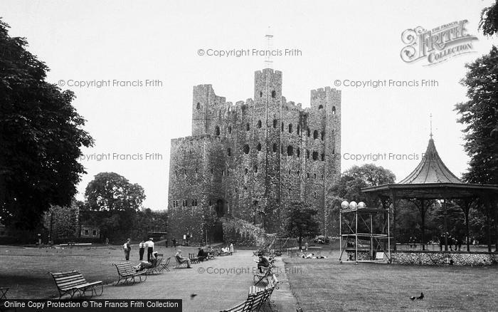 Photo of Rochester, Castle, The Grounds c.1960