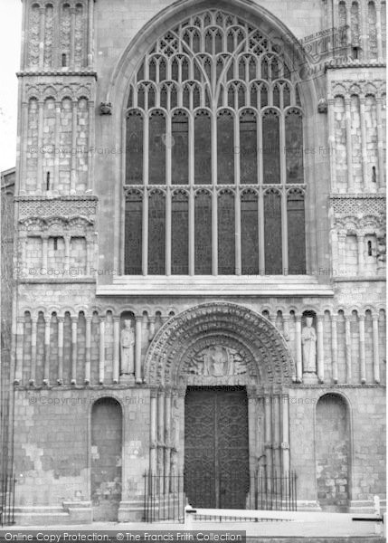 Photo of Rochester, Cathedral, West Front c.1960