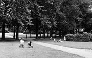 Children, The Vines c.1955, Rochester