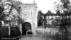 Priory Gateway c.1960, Rochester