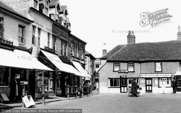 Photo of Rochford, Market Square c1955
