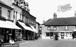 Rochford, Market Square c1955