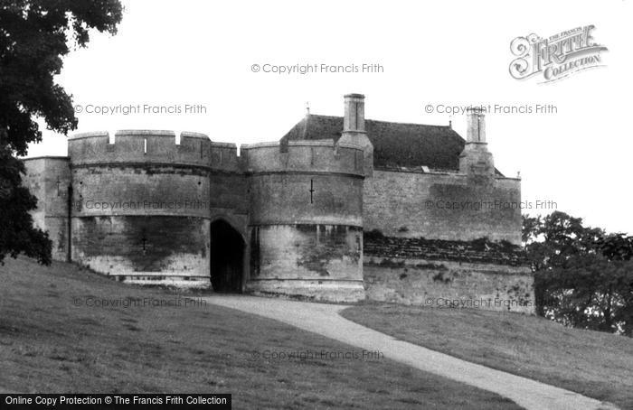 Photo of Rockingham, The Castle Entrance c.1960
