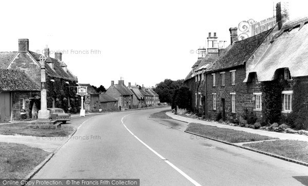 Photo of Rockingham, The Village c.1960