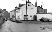 Rockwell Green, the Weaver's Arms c1965