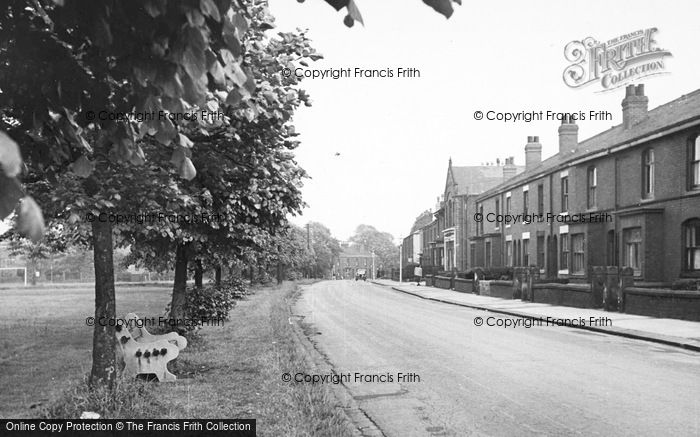 Photo of Roe Green, Greenleach Lane c.1955