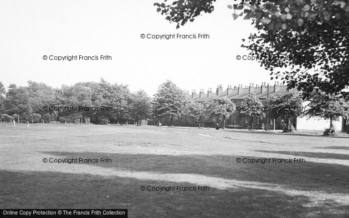 Photo of Roe Green, Village Green c.1955