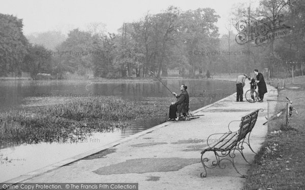 Photo of Romford, Fishing In Raphael Park c.1950