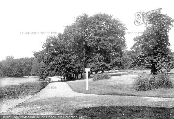 Photo of Romford, Raphael Park 1911