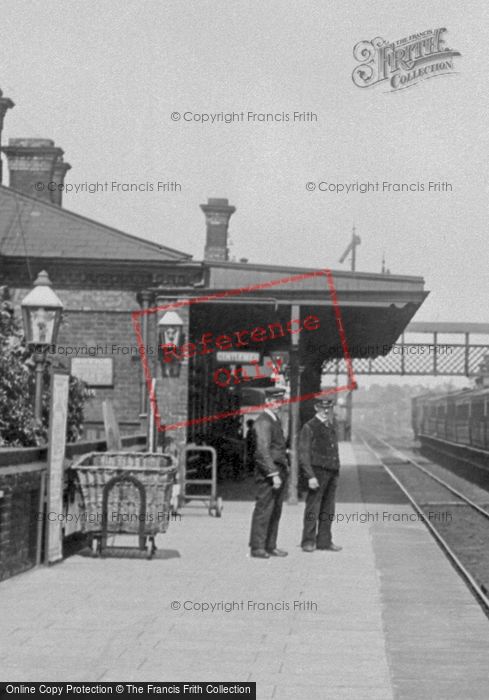 Photo of Romford, Station, Railway Men 1908