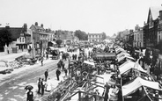 The Market 1908, Romford