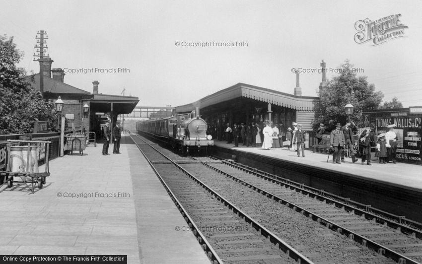 Romford, the Railway Station 1908