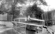 The River Rom At Stickleback Lane 1908, Romford