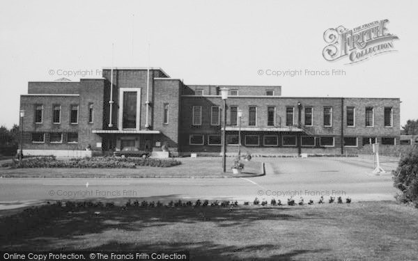 Photo of Romford, Town Hall c.1965