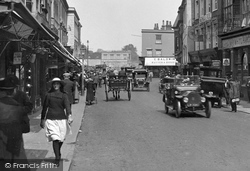 Traffic In The High Street 1922, Romford