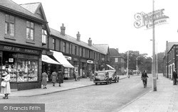 Compstall Road c.1955, Romiley