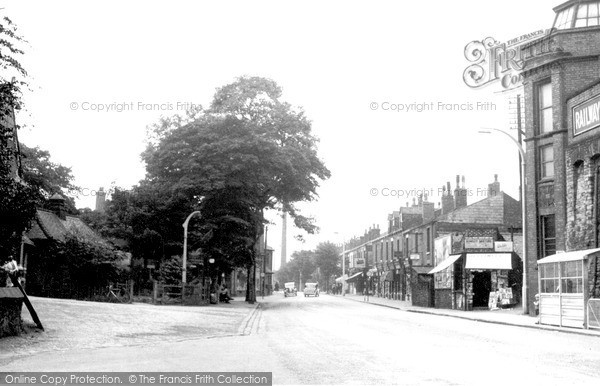 Photo of Romiley, Stockport Road c.1950