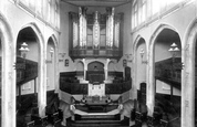 Congregational Church Interior 1903, Romsey