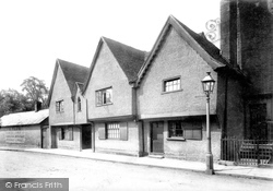 Manor House 1903, Romsey