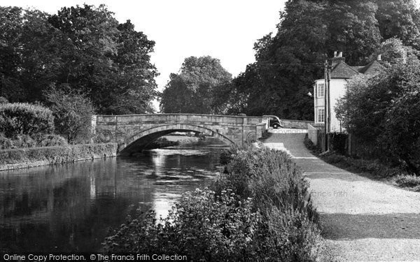 Photo of Romsey, Middlebridge c.1955