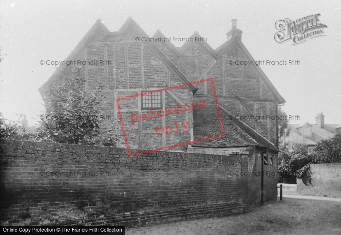 Photo of Romsey, Old House 1911