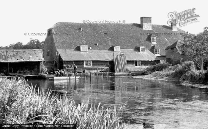 Photo of Romsey, Sadler's Mill c.1955