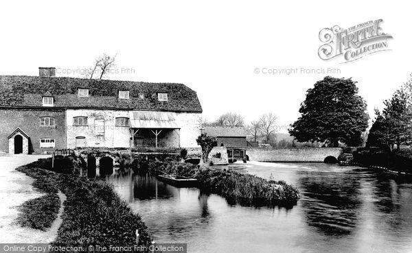 Photo of Romsey, Sadlers Mill 1903