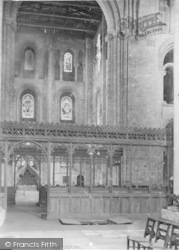 The Abbey Interior 1932, Romsey