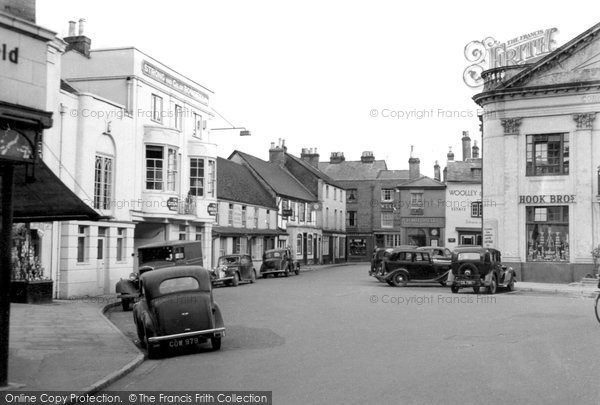 Photo of Romsey, The Corn Market c.1955