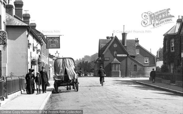 Photo of Romsey, Waggon In The Hundred 1911