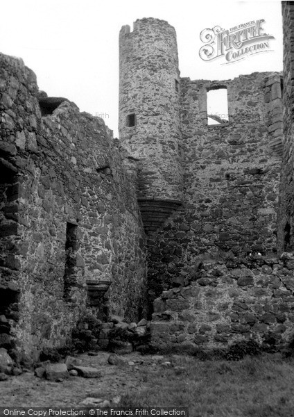 Photo of Rosehearty, Pittullie Castle 1961