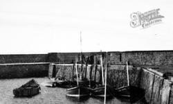 The Harbour c.1960, Rosehearty