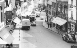 Broad Street Traffic c.1965, Ross-on-Wye