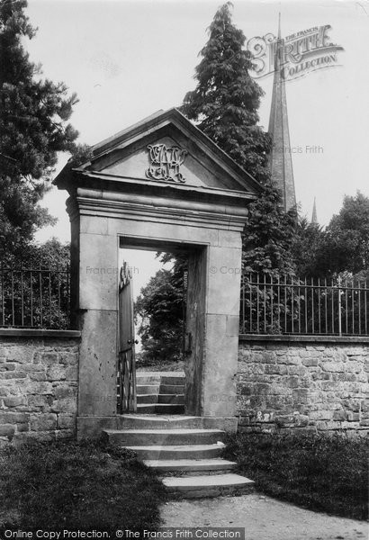 Photo of Ross On Wye, Kyrle's Gateway 1914