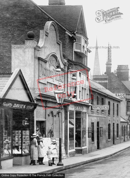 Photo of Ross On Wye, Shops And Picture Palace On Gloucester Road 1914