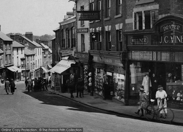 Photo of Ross On Wye, Shops In The Broad Street 1925