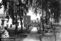 St Mary's Church, The Churchyard 1914, Ross-on-Wye