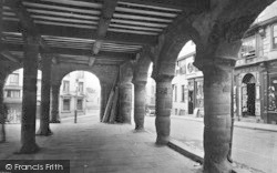 The Market Arches 1914, Ross-on-Wye
