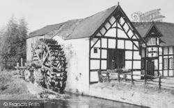 The Mill c.1955, Rossett
