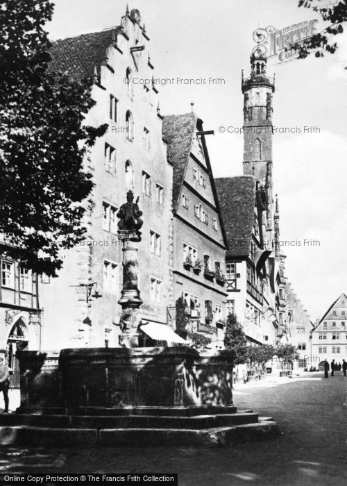 Photo of Rothenburg, Fountain And Well c.1930