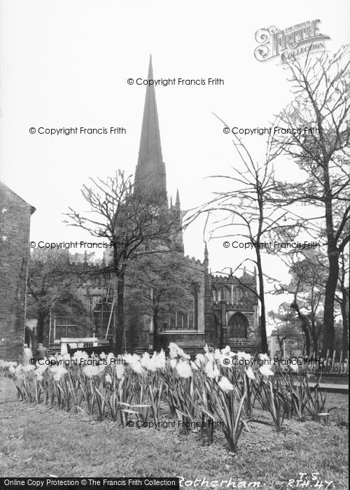 Photo of Rotherham, Parish Church c.1960
