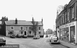 Rothwell, Blue Bell Inn c1965