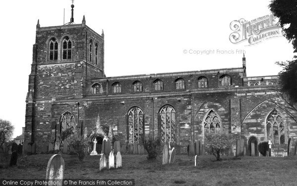 Photo of Rothwell, Holy Trinity Church c.1955